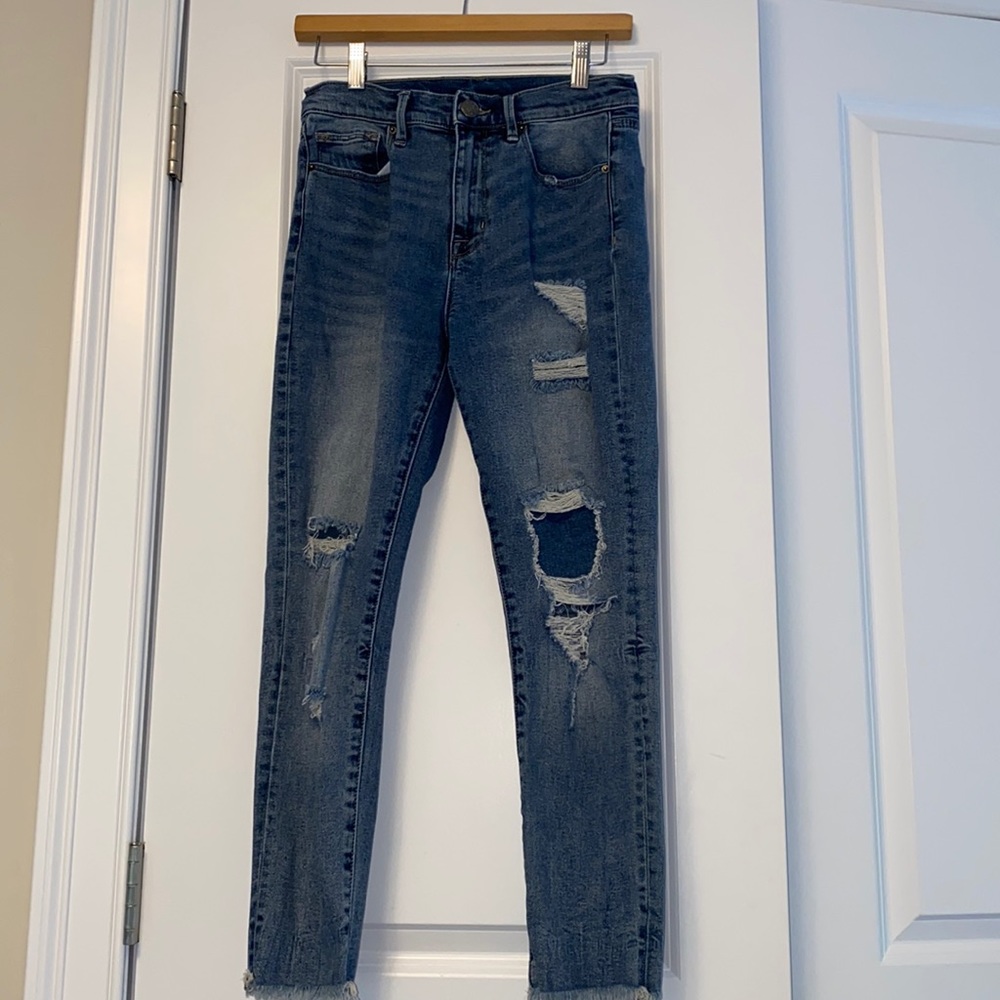 BDG 27 W crop Twig high rise